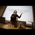 Manca Juvan - (U)Okvirjanje nasilja, ilustrirano predavanje, 6.3.2013