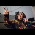 Helena Velena, performance
