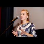 Ob cesti majhen otrok - Susanna Helke in/and Virpi Suutari