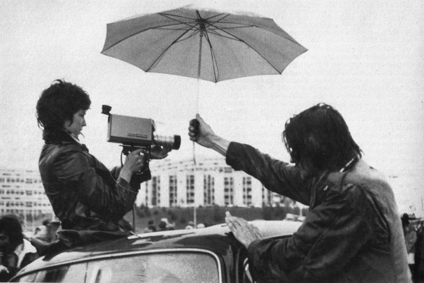 Posnetek iz filma Delphine in Carole, uporni muzi. Posnetek iz filma Delphine in Carole, uporni muzi.